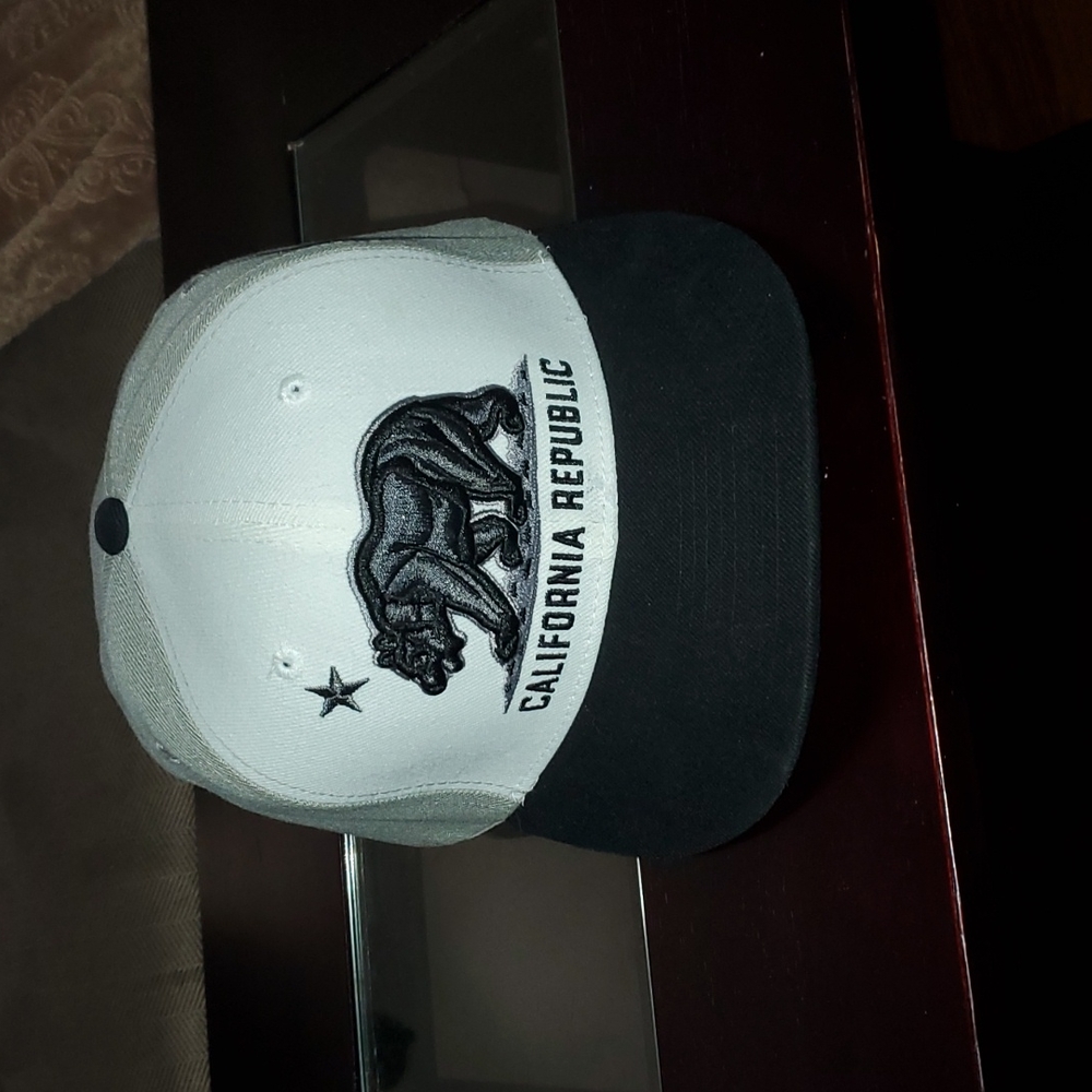 COPY - Very nice kids California Republic Hat!